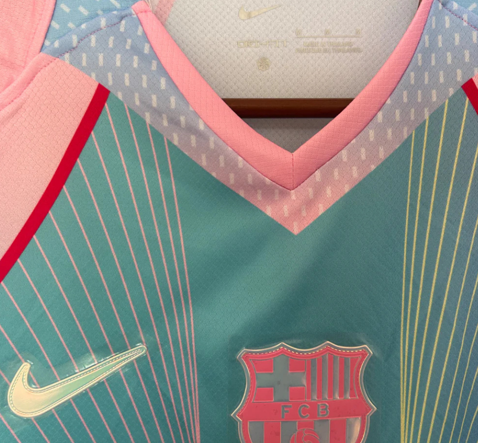 Barcelona Shirt 25/26 - Special Edition: Fan Version